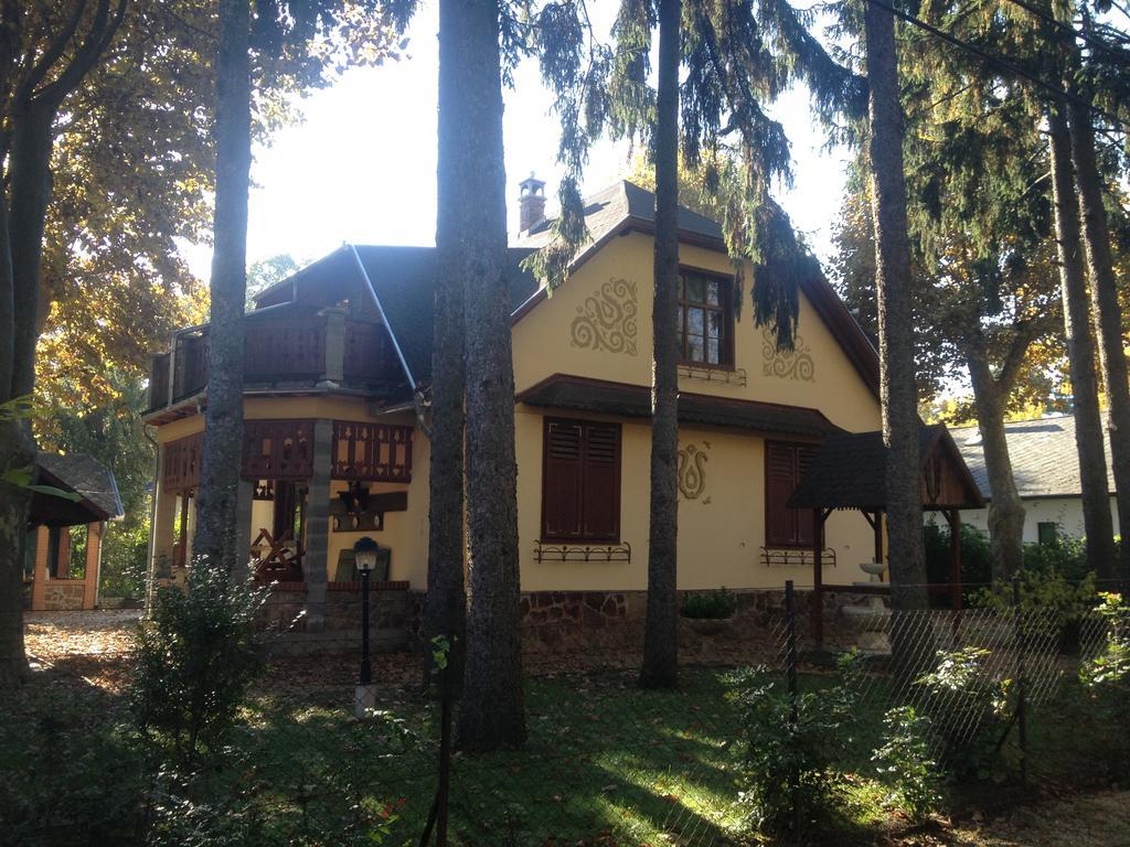 Balatonszemesi Nyaralohaz Villa Exteriör bild